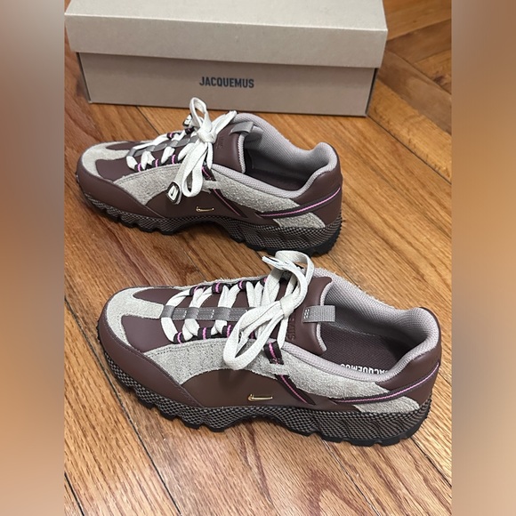 Jacquemus Nike Air Humara LX - Picture 3 of 11